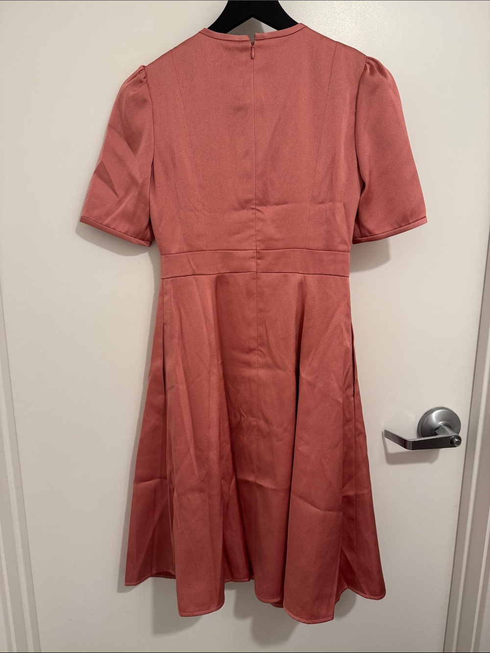 Gal Meets Glam 'Natalie' Dusty Rose Midi Dress with Bow Tie - Picture 2 of 4